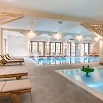 Aries & Hotel 5*